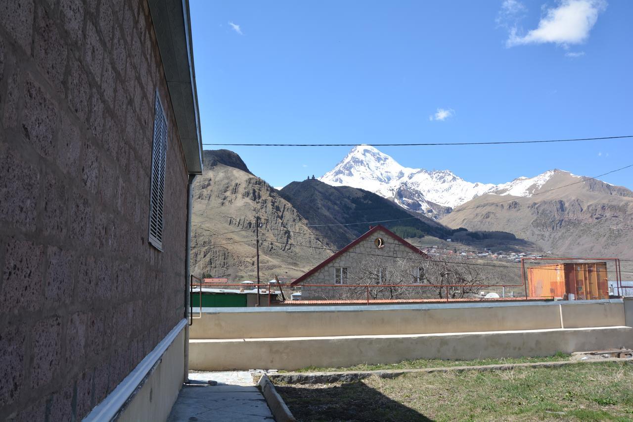Guest House Kavtarashvili 38 Kazbegi Exterior foto